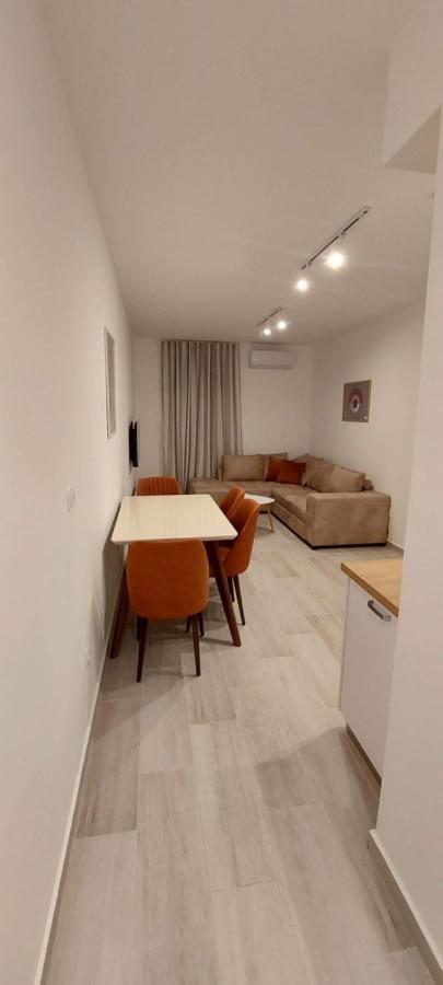 Biser Apartmani 波德戈里察 外观 照片