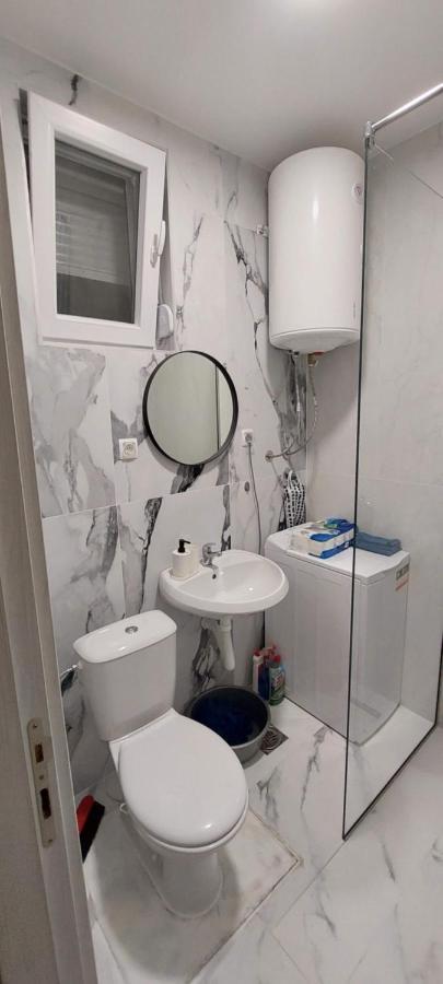 Biser Apartmani 波德戈里察 外观 照片