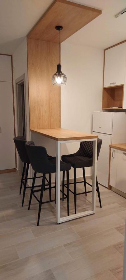 Biser Apartmani 波德戈里察 外观 照片