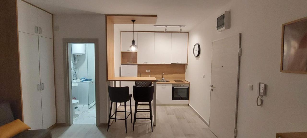 Biser Apartmani 波德戈里察 外观 照片
