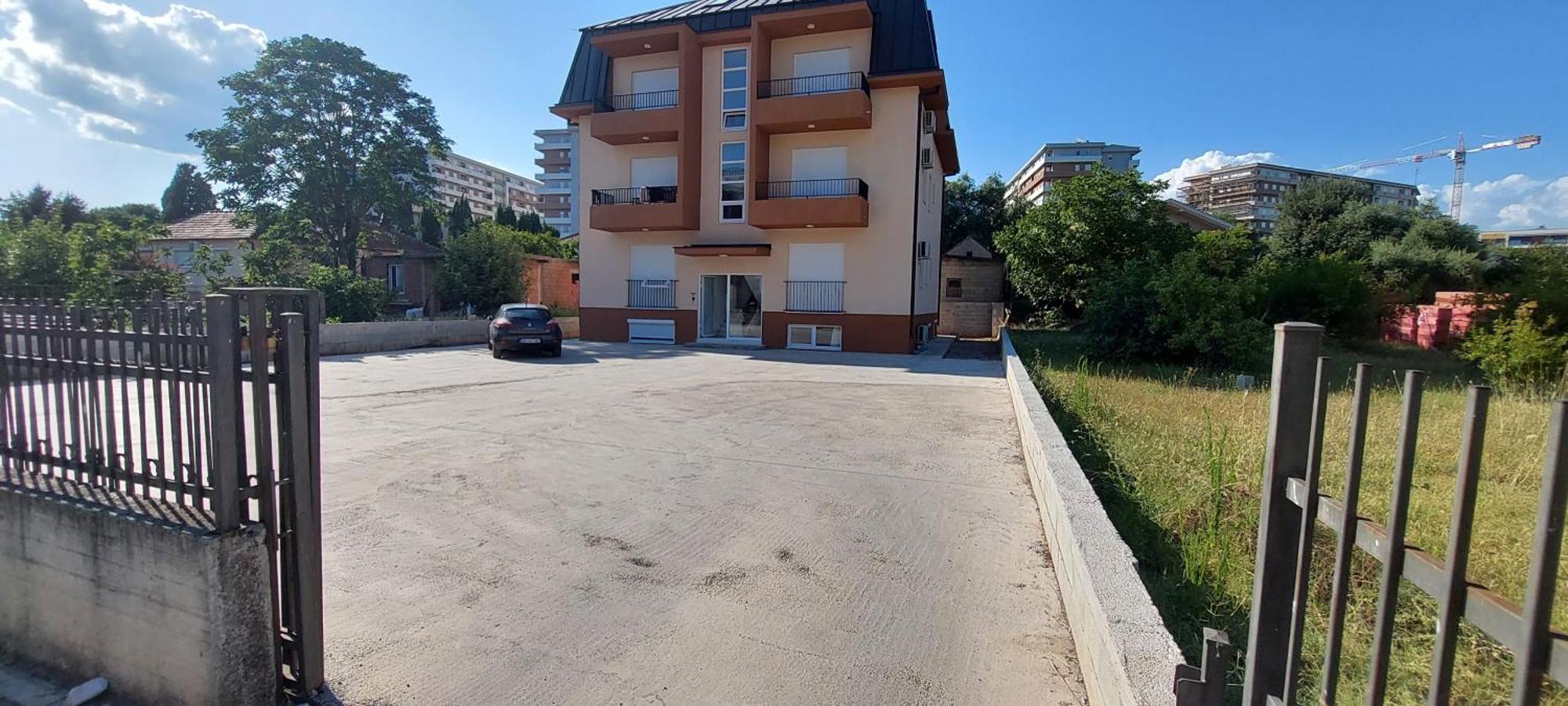Biser Apartmani 波德戈里察 外观 照片